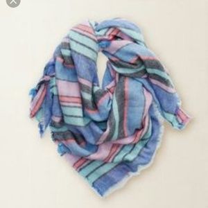 NWT AE Blanket scarf🎁